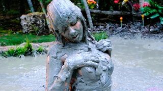 Clips 4 Sale - Muddy Anniversary