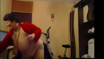 Big-Titted BBW Granny Dances on Webcam
