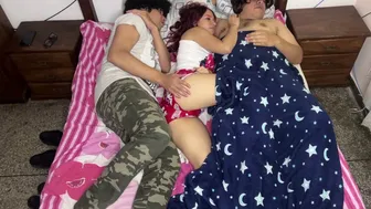 Yostin NP - We Shared A Bed With My Girlfriend