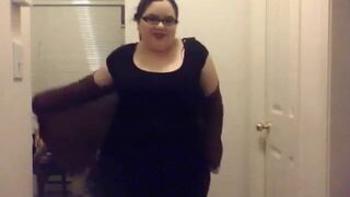 Chubby Chip Strips Down for Webcam
