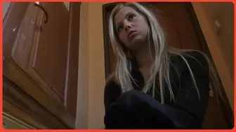 Czech Streets - Anna Kurnikovova?!