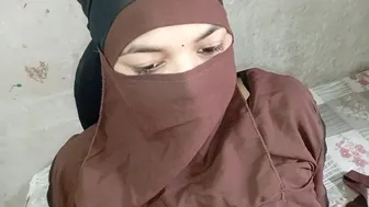 Fucking hard Muslim pussy