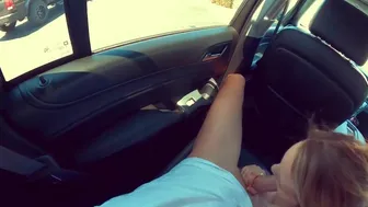 Risky Public Sex: Sucking & Swallowing in Parking Lot!
