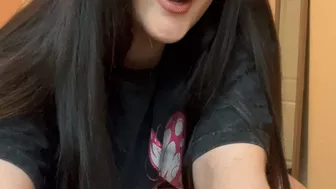 Clips 4 Sale - Ass shaking for DDY JOI
