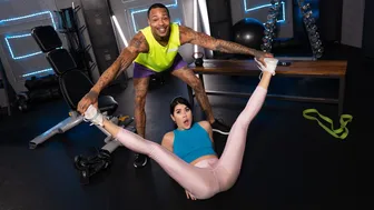 Fakehub Originals - Stretching Makes Me Wet