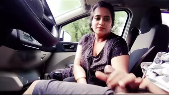 Beautiful girlfriend was proposed by her boyfriend by gifting her a gold ring - Hindi Audio