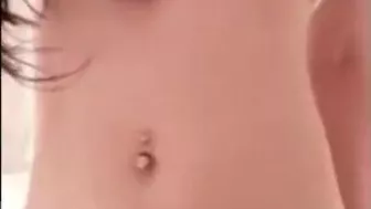 Big-Titted Chinese Amateur Babe Strips