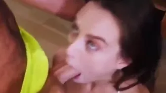 Huge Dick Gym Trainer Pounds Amateur Babe Hard