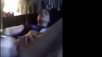 Solo Girl Orgasm with Dildo on Webcam