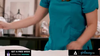 Girls Way - GIRLSWAY - Soldier Blake Blossom Gets Steamy Rub From Masseuse Leana Lovings - FRENCH SUBTITLES