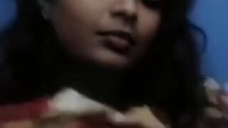 Gouthami Reddy Manthena Taking Selfie And Showing Nude Milky Boobs ...