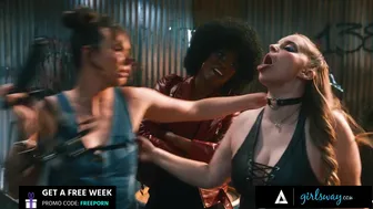 Girls Way - GIRLSWAY - 10 GIRL LESBIAN GANGBANG! ROUGH FISTING, STRAP-ON SEX, AND SQUIRTING! - SPANISH SUBTITLES