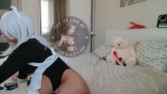 Maid Cosplay Tease Live