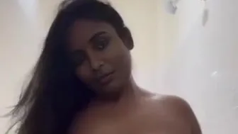 Gouthami Reddy Manthena removing sexy bra & showing huge milky boobs in bedroom video