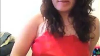 Quiet Sexy Amateur Fingers Herself to Orgasm on Webcam