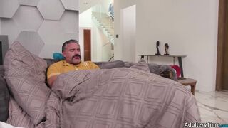 Charles Dera Facefucks Chloe Rose