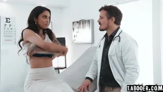 OMG, Wife Ravyn Alexa Seduces Her Ex!