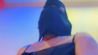 Hijabi girl fuck big dick