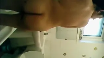 Latina mom (great tits) peeped at by stepson