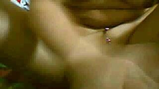 Filipina Asian MILF Webcam Solo