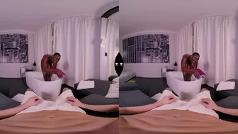 Hot bath for two and cumshot on her ass
