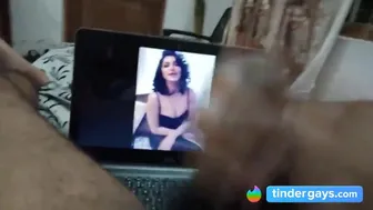 Cum : Moaning for Shruti Hassan's Big Boobs