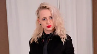 Young Courtesans - Gorgeous Blonde With Red Lips Hanna Rey Screwed In The Office
