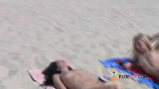 Sensual nude beach girl gets