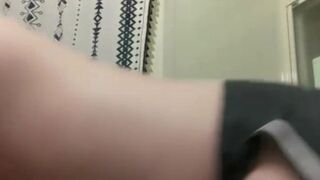 Watch her hairy pussy from behind | swag.live/u/lynnbae