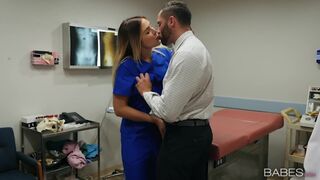 Naughty Bonde Doctor Blair Williams Fucks in the Oncall Room
