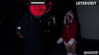 Lullu Gun Enjoys Nasty Sex With Amateur Cock In Mr Claus' Christmas Van