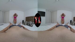 Perfect Ass Latina Hottie Pounded VR Experience
