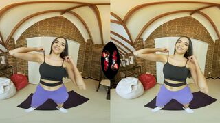 Stunning Latin Teen With A Perfect Body VR Experience