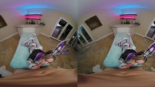 Can You Handle Scarlett Sage as LOL BATTLE BUNNY MISS FORTUNE VR Porn