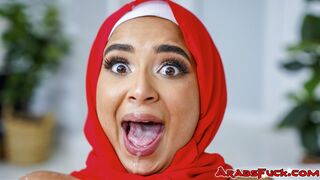 Finally I fucked my hijab babe girlfriend!