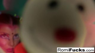 Romi sucks a fat cock