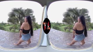 Big Ass Latina Fucked Hard VR Experience