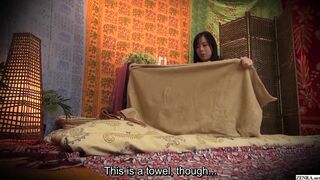 Voluptuous JAV star Shiori Tsukada Thai massage towel fail