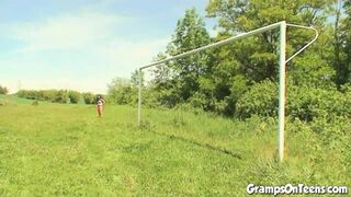 Pissing fetish teen pees all over the grass