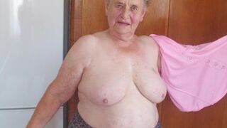 OMAGEIL Granny Sex Content Showoff