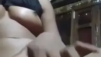 Indian Girl Pussy Fingering