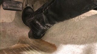 revving boots (2 part)