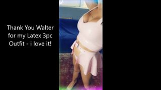 Clips 4 Sale - Pink Latex Fly Girl