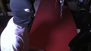 Clips 4 Sale - He must lick my sneackers! WMV version