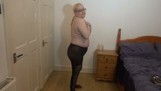 Clips 4 Sale - oil and pantyhose
