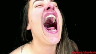 Clips 4 Sale - Tired lips mp4