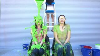 Clips 4 Sale - Slime Trivia with Divine Daisy and Larzstord