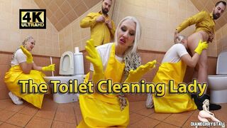 Clips 4 Sale - The Toilet Cleaning Lady 4K