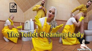 Clips 4 Sale - The Toilet Cleaning Lady WMV