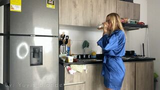Clips 4 Sale - Cooking makes me very horny